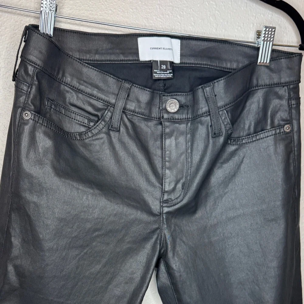 Current/Elliott Stiletto Black Coated Skinny Jeans size 28‎